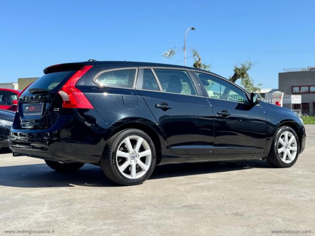 Auto - Volvo v60 d3 geartronic summum