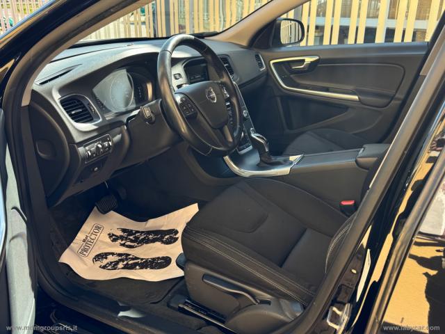 Auto - Volvo v60 d3 geartronic summum