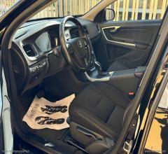 Auto - Volvo v60 d3 geartronic summum