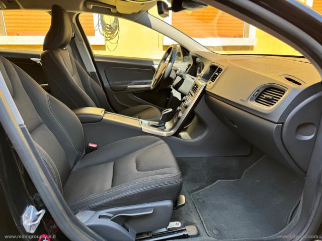 Auto - Volvo v60 d3 geartronic summum