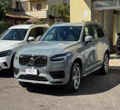 Auto - Volvo xc90 b5