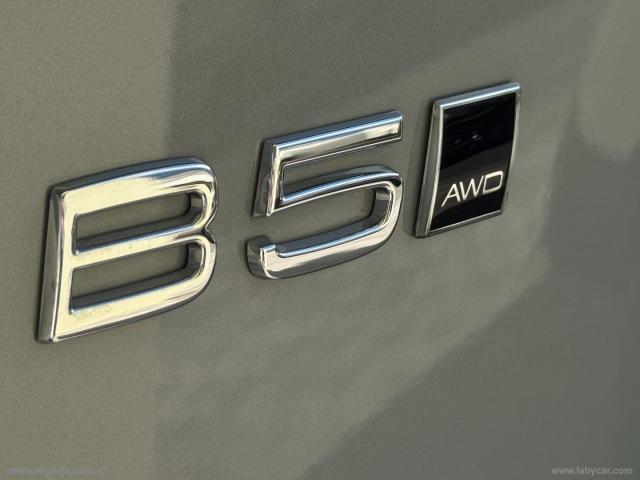 Auto - Volvo xc90 b5