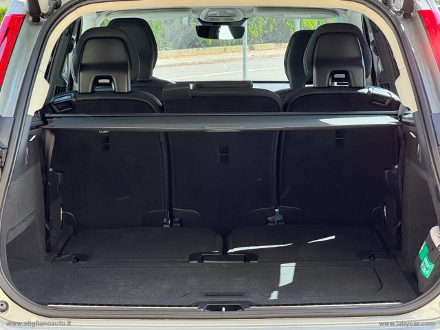 Auto - Volvo xc90 b5