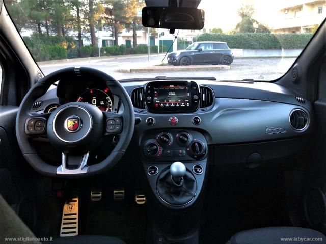 Auto - Abarth 595 1.4 turbo t-jet 165 cv