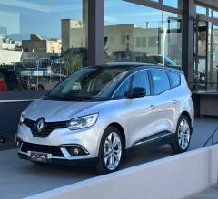 Renault grand scÃ©nic blue dci 120 cv sport edition