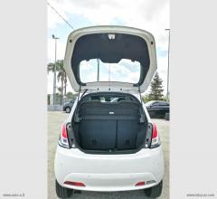 Auto - Lancia ypsilon 1.2 69 cv 5p. gold