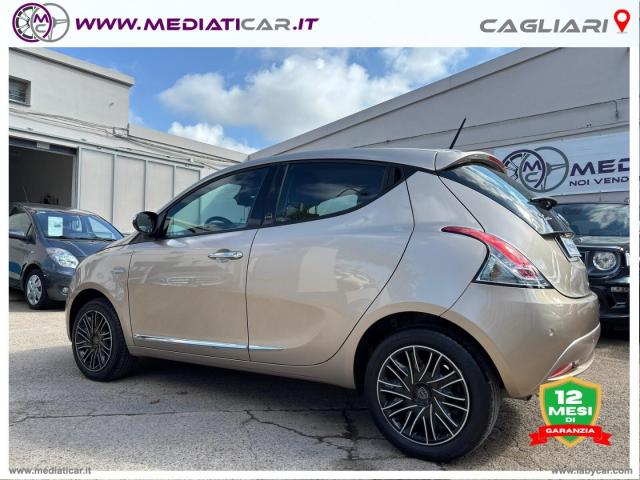 Auto - Lancia ypsilon 1.2 69 cv 5p. gpl ecochic gold