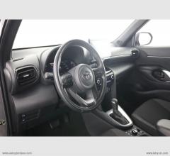 Auto - Toyota yaris cross 1.5 hyb. 5p. e-cvt awd trend