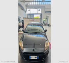 Auto - Fiat punto 1.4 8v 5p. easypower lounge gpl