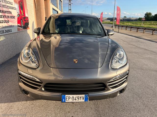 Auto - Porsche cayenne 3.0 diesel