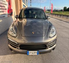 Auto - Porsche cayenne 3.0 diesel
