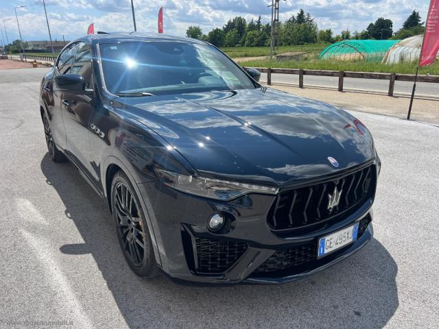 Auto - Maserati levante v6 diesel awd gransport