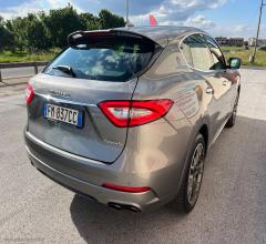 Auto - Maserati levante v6 diesel awd gransport