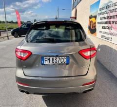 Auto - Maserati levante v6 diesel awd gransport