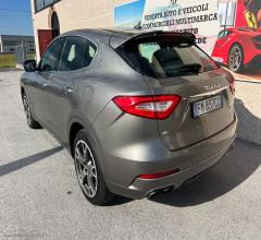 Auto - Maserati levante v6 diesel awd gransport