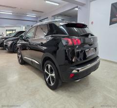 Auto - Peugeot 3008 bluehdi 130 s&s eat8 gt