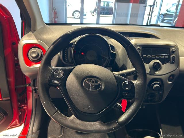 Auto - Toyota aygo 1.0 vvt-i 72 cv 5p. x-clusiv