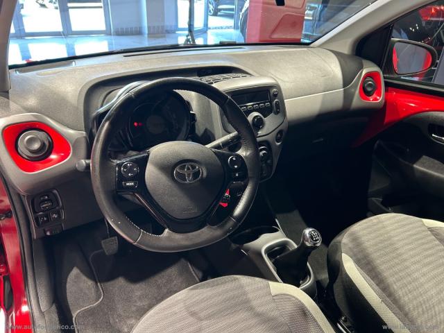Auto - Toyota aygo 1.0 vvt-i 72 cv 5p. x-clusiv