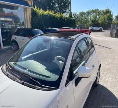 Auto - Fiat 500 c 1.2 lounge