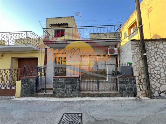 Casa indipendente in vendita a siracusa belvedere