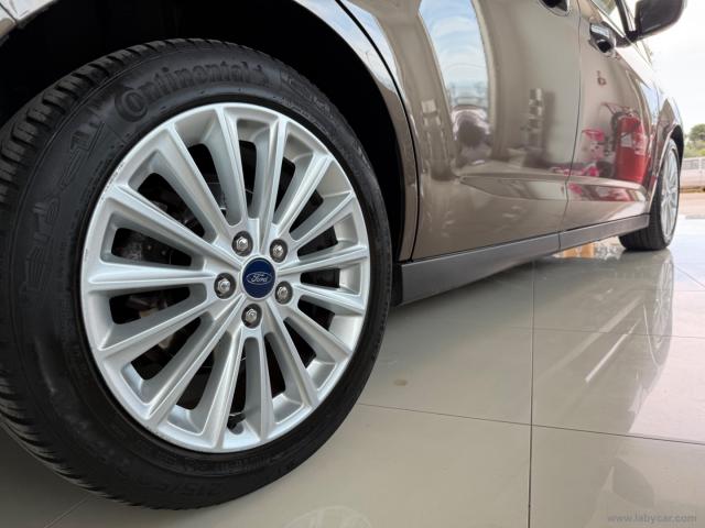 Auto - Ford c-max7 1.5 tdci 120 cv s&s titanium