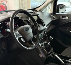 Auto - Ford c-max7 1.5 tdci 120 cv s&s titanium