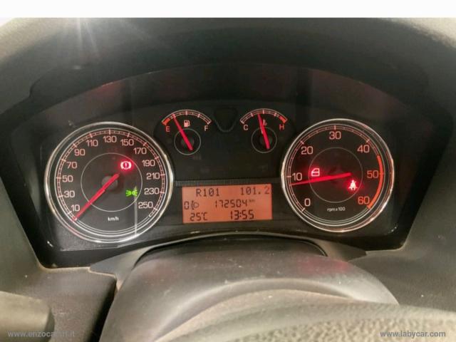 Auto - Fiat croma 1.9 mjt emotion