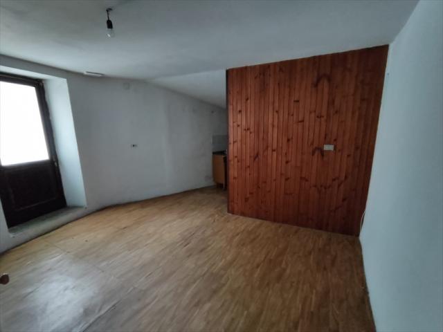 Appartamenti in Vendita - Casa indipendente in vendita a marzi centro storico