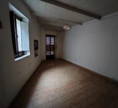 Appartamenti in Vendita - Casa indipendente in vendita a marzi centro storico