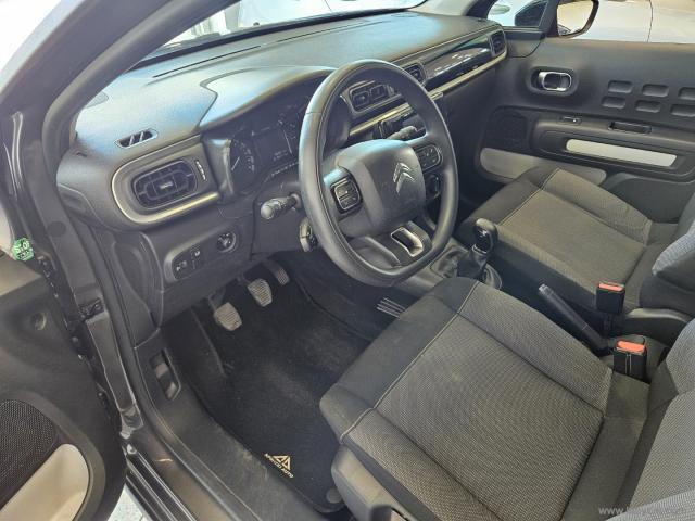 Auto - Citroen c3 1.2 vti 82 exclusive