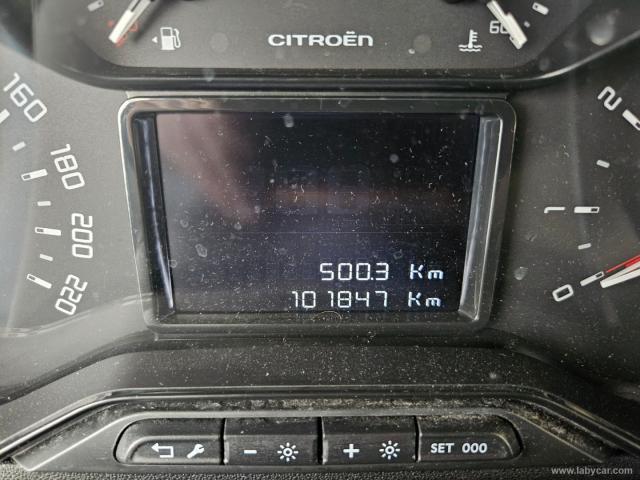 Auto - Citroen c3 1.2 vti 82 exclusive