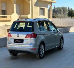 Auto - Volkswagen golf sportsvan 1.4 tsi highline bmt