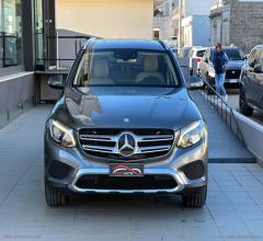 Auto - Mercedes-benz glc 220 d 4matic sport