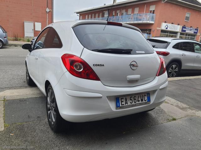 Auto - Opel corsa 1.2 3p. sport