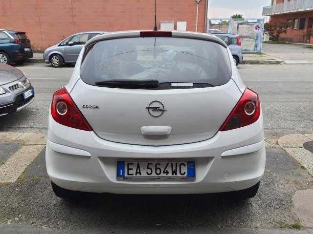 Auto - Opel corsa 1.2 3p. sport