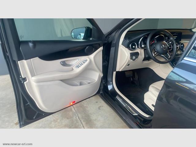Auto - Mercedes-benz glc 220 d 4matic premium plus