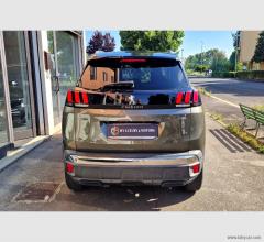 Auto - Peugeot 3008 puretech turbo 130 s&s allure