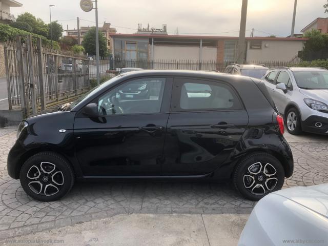 Auto - Smart forfour 70 1.0 passion