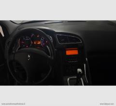 Auto - Peugeot 3008 2.0 hdi 163 cv aut. allure