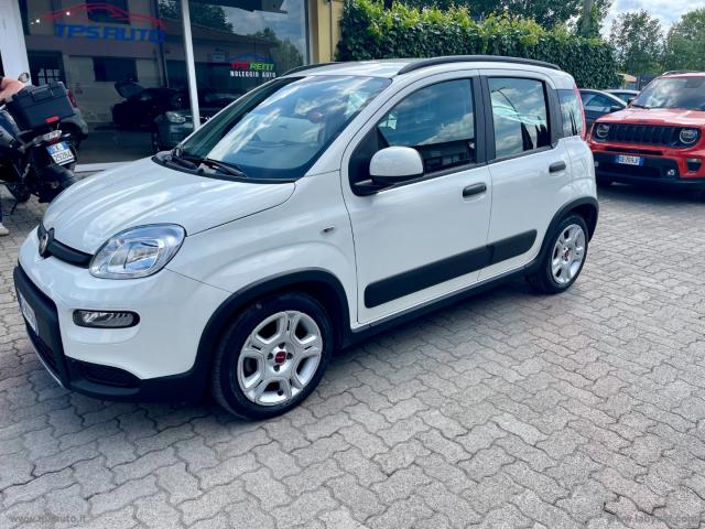 Auto - Fiat panda 1.0 firefly s&s hybrid city life