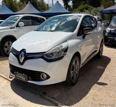 Auto - Renault clio 1.5 dci 8v 75 cv 5p. costume nat.