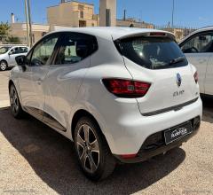 Auto - Renault clio 1.5 dci 8v 75 cv 5p. costume nat.