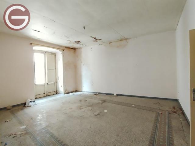 Appartamenti in Vendita - Appartamento in vendita a cittanova centrale