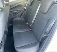 Auto - Ford fiesta 1.4 5p. bz.- gpl titanium
