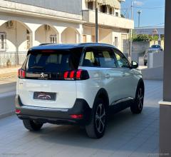 Auto - Peugeot 5008 bluehdi 120 s&s eat6 allure