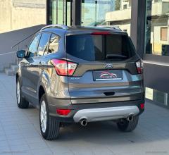 Auto - Ford kuga 2.0 tdci 150cv s&s 4wd pow.titanium