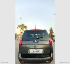 Auto - Peugeot 5008 bluehdi 120 eat6 s&s allure