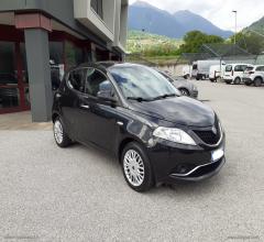 Auto - Lancia ypsilon 1.2 69 cv 5p. gold