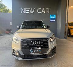 Audi q2 40 tfsi quattro s tr. identity black