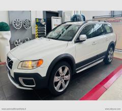 Volvo xc70 d5 awd geartronic summum